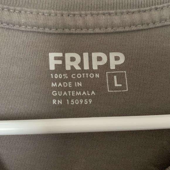 Men’s Gray Short Sleeve Tshirt - Picture 2 of 3